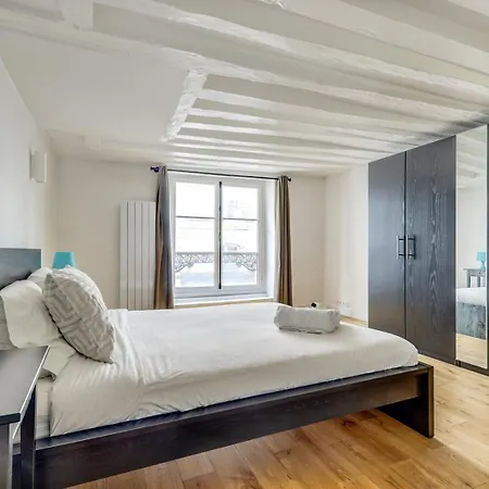 Le Lotus - Spacious & - Opera Apartment